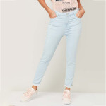 Women Light Washed Skinny Fit Jeans