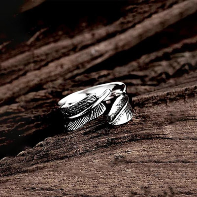 Silver-Toned Stainless Steel Antique Feather Finger Ring